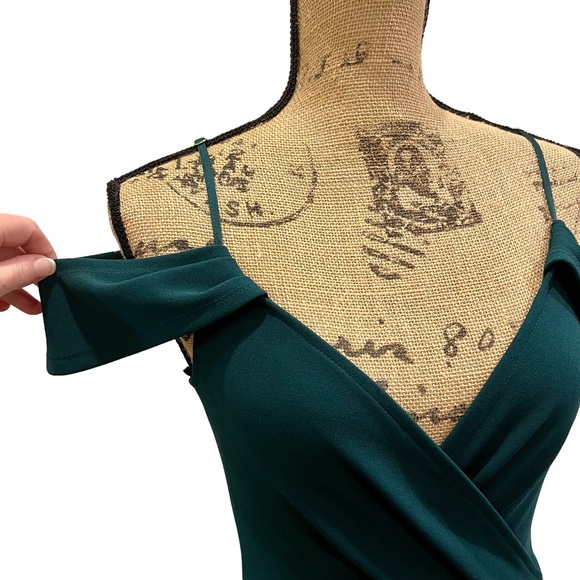 Lulus Emerald Green Cocktail Dress Size Small - Picture 2 of 6